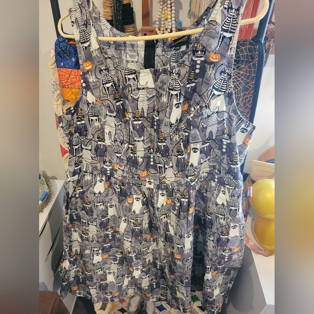 Retrolicious 2x Halloween cat dress